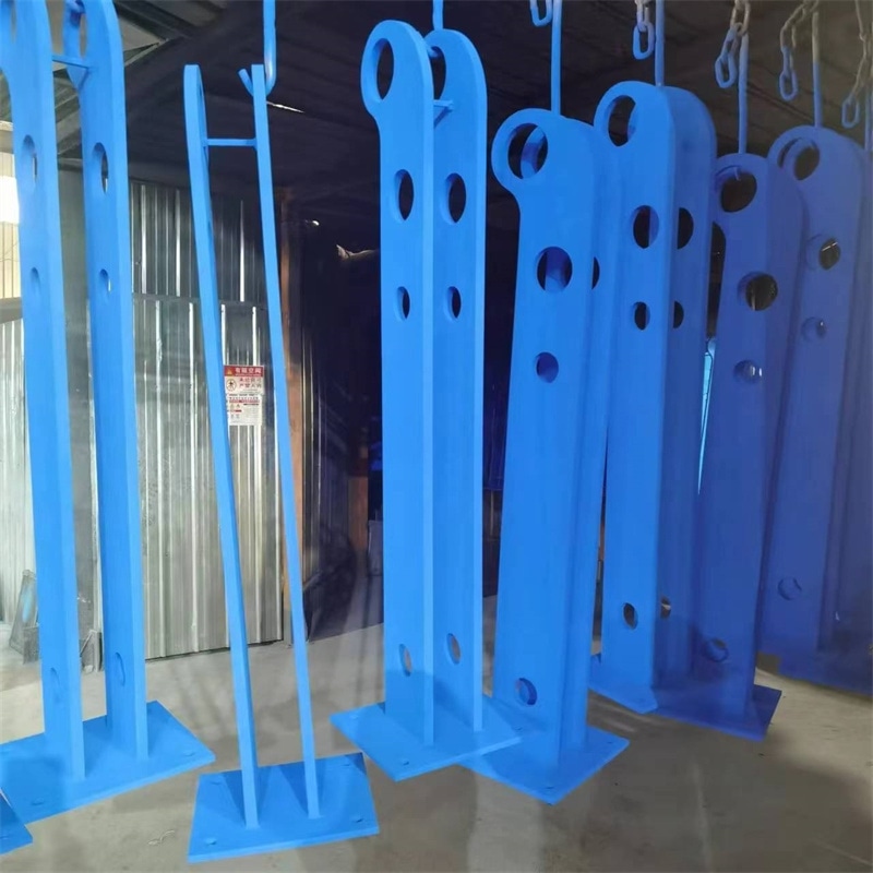 防撞立柱